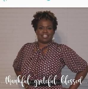 Meet your Posher, Connie